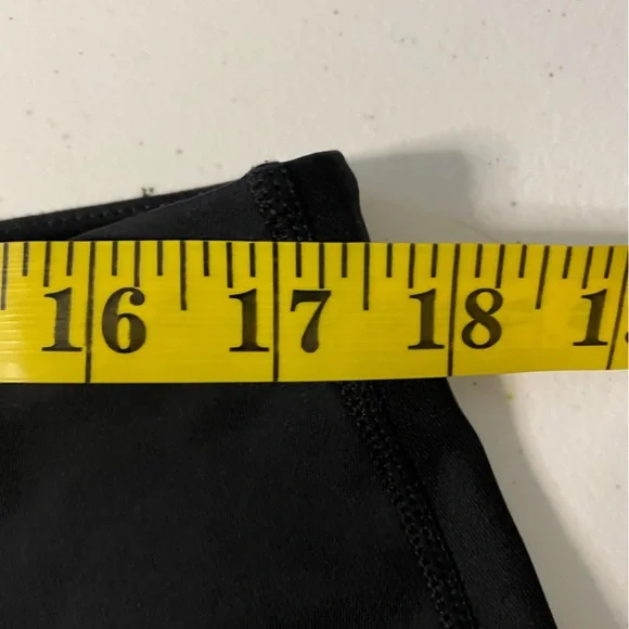 KUHL Pants Women’s Size XL Black Skulpt Leggings Athletic - Picture 6 of 9